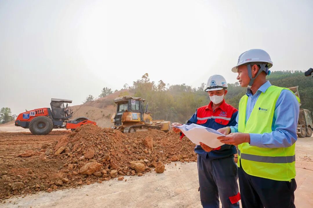 越南两大高速全力建设冲刺2025通车目标，11月工程机械展助力基建热潮
